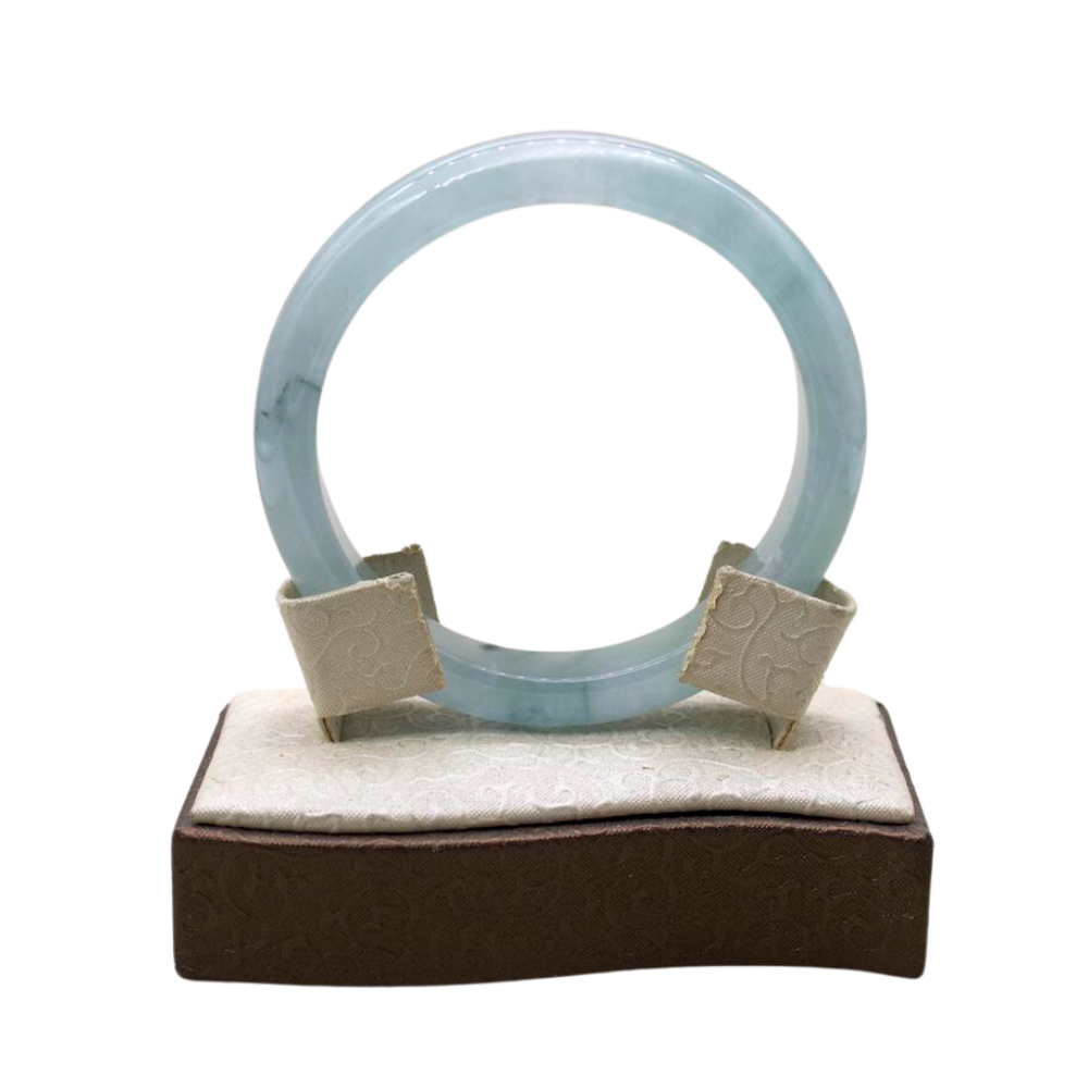 Light Green Jade Bangle