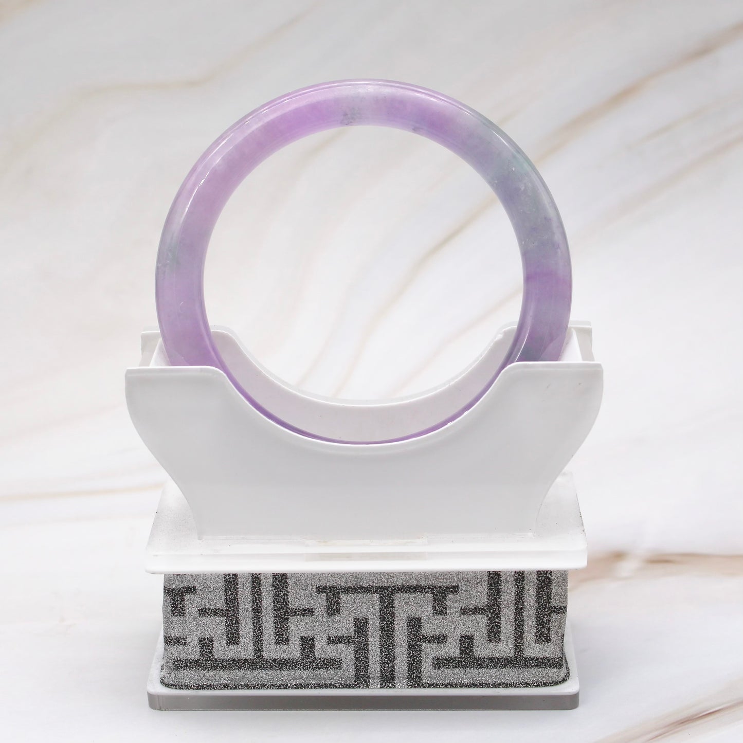 Thin Lavender Jade Bangle