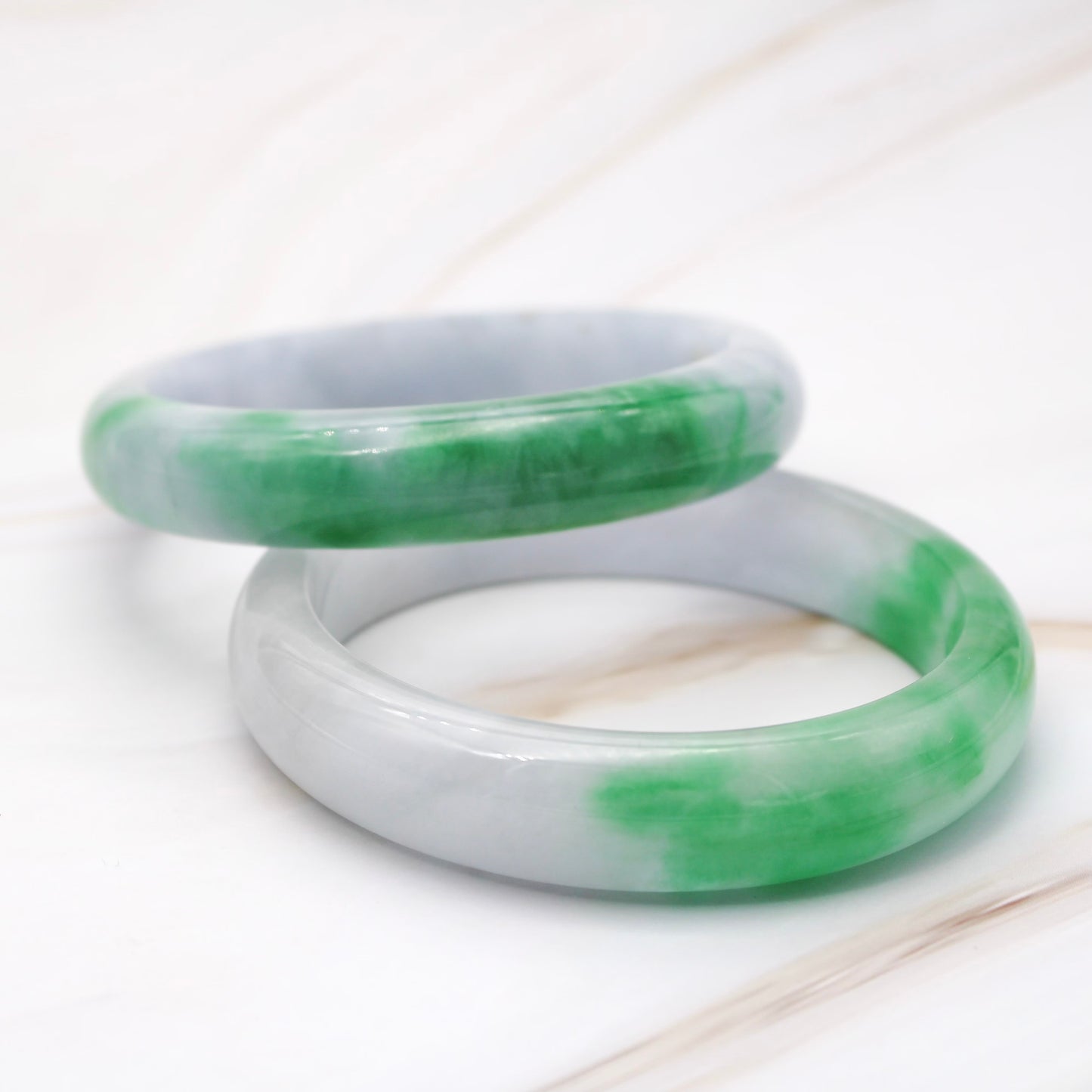 Light Green Jade Bangle