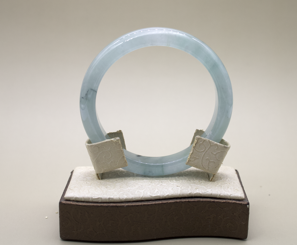 Light Green Jade Bangle