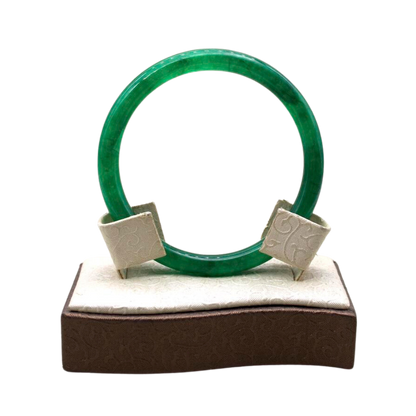 Thin Green Jade Bangle