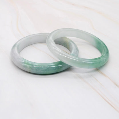 Light Green Jade Bangle