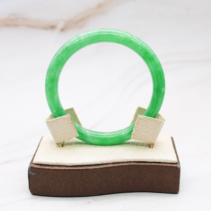 Thin Green Jade Bangle